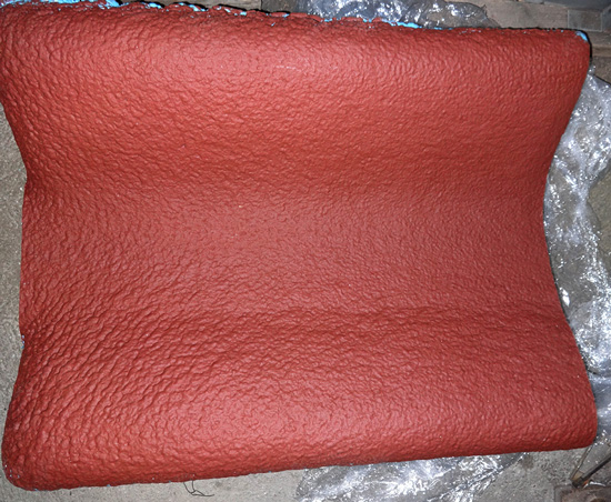 Prefabrykowane hale łukowe (ocieplenie hali łukowej) - każda hala łukowa może być ocieplona przez izolacją natryskową PUR. Panel zaizolowany pianką, pokryty farbą Izolbest.